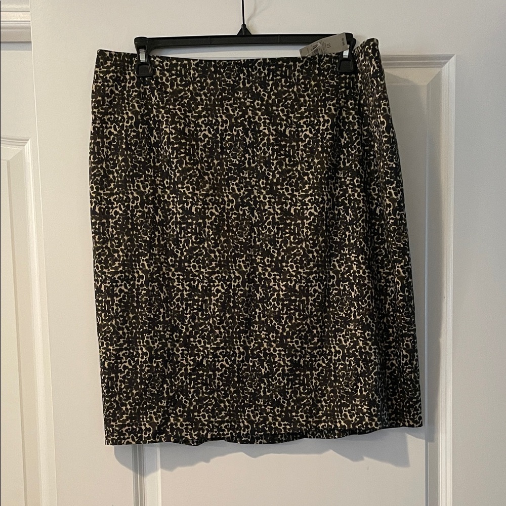 Ann Taylor Black and Brown Pencil Skirt
